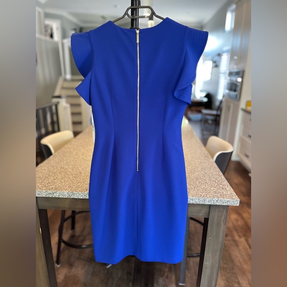 NWT - Calvin Klein dress ~ Size 8 - Picture 4 of 5